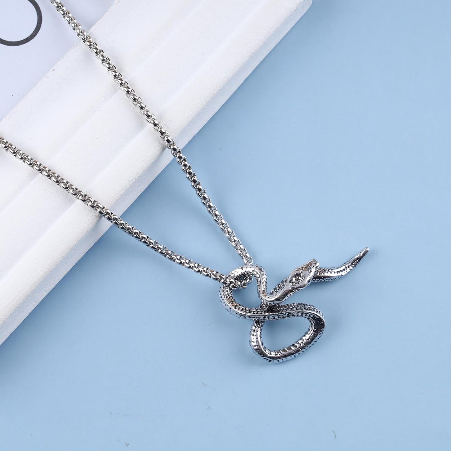 Vintage Snake Pendant Necklace Punk Snake Necklace Serpent Choker Necklace Silver Box Chain Necklace Jewelry for Women