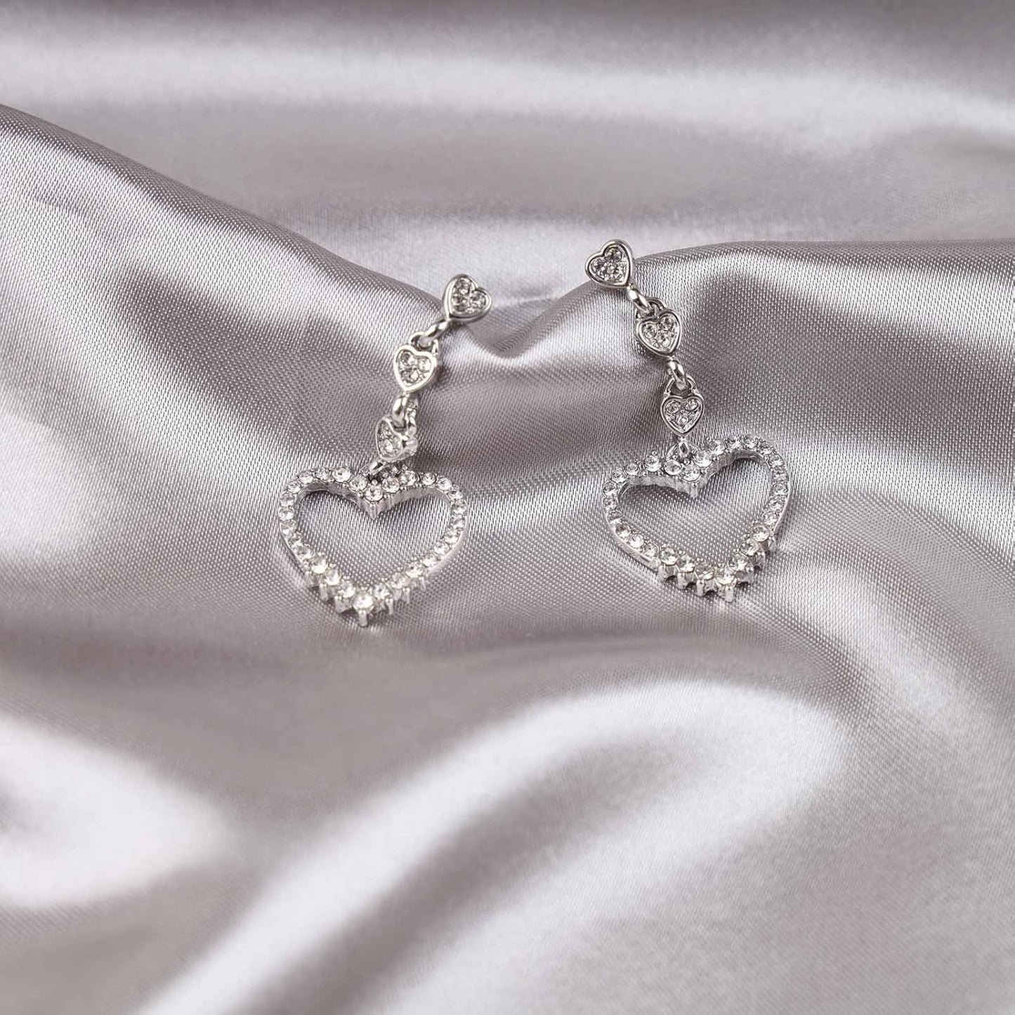 Vintage Rhinestone Heart Dangle Earrings Long Crystal Heart Earrings Silver Hollow Heart Drop Earrings Cz Love Heart Stud Earrings Jewelry for Women