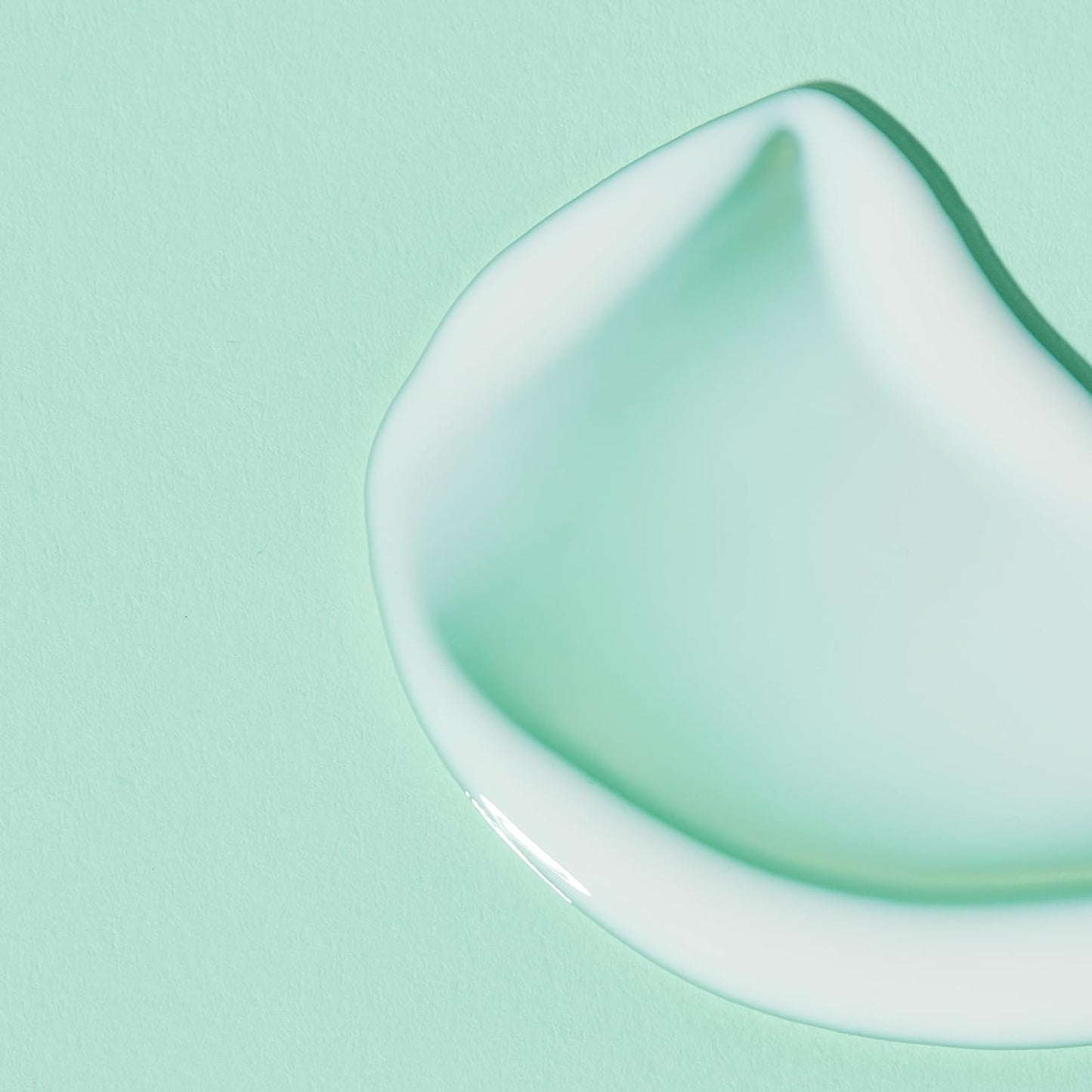 Algenist Sublime Defense Ultra Lightweight UV Defense Fluid SPF50 - Sheer, Oil-Free Face Sunscreen with Vitamin E, Echinacea & Green Tea - Non-Comedogenic & Hypoallergenic Skincare (30ml / 1oz)