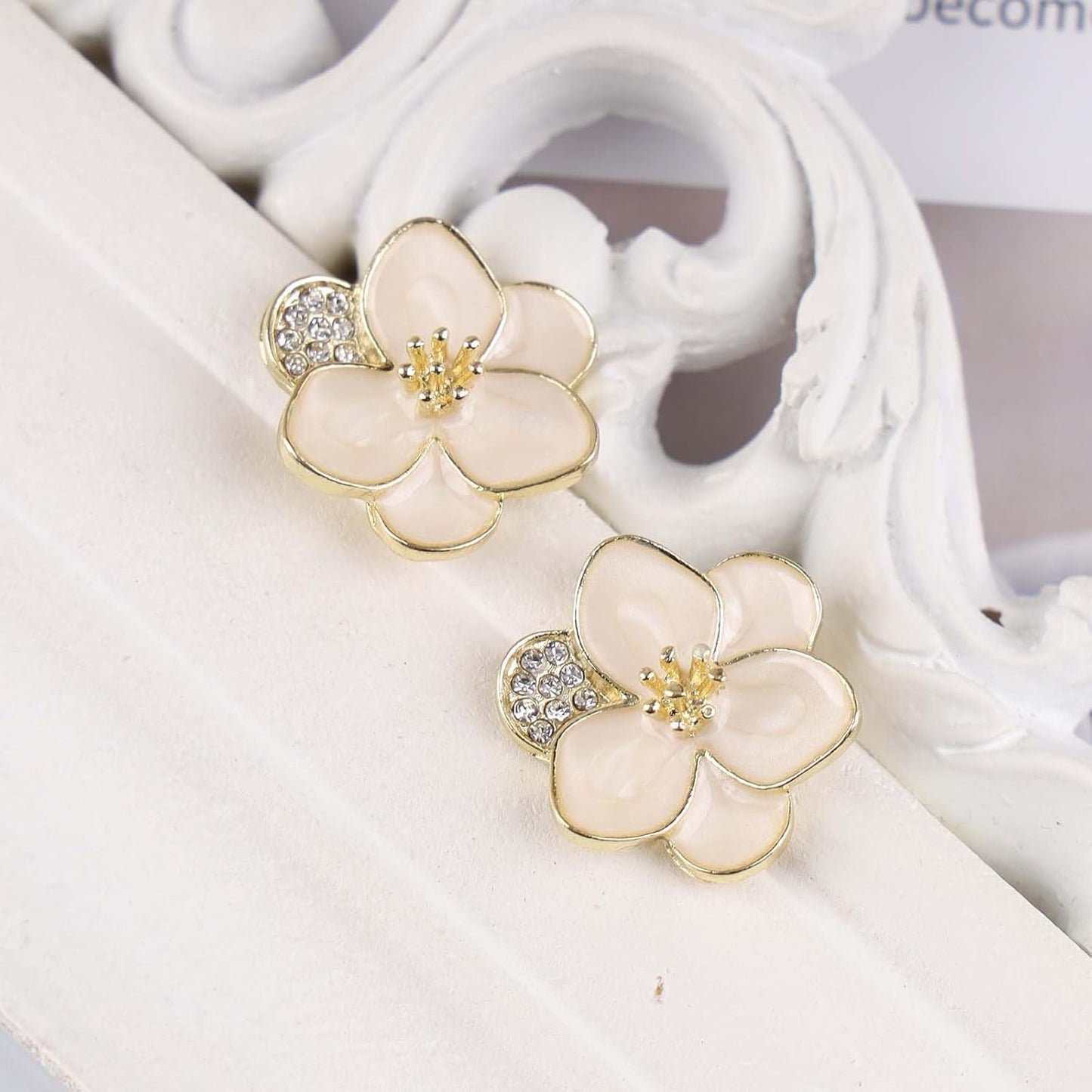 Vintage Enamel Flower Stud Earrings Camellia Flower Earrings Gold Crystal Flower Petal Earrings White Petal Stud Earrings Jewelry for Women