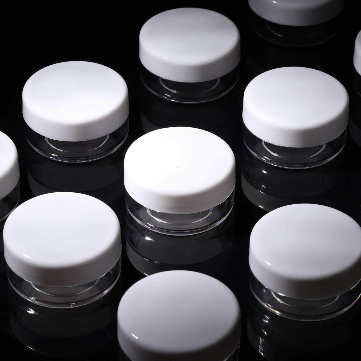 100 Count Mini Makeup Sample Containers with Lids 10g Plastic Cosmetic Containers Refillable Traveling Jars for Skin Care Products - White