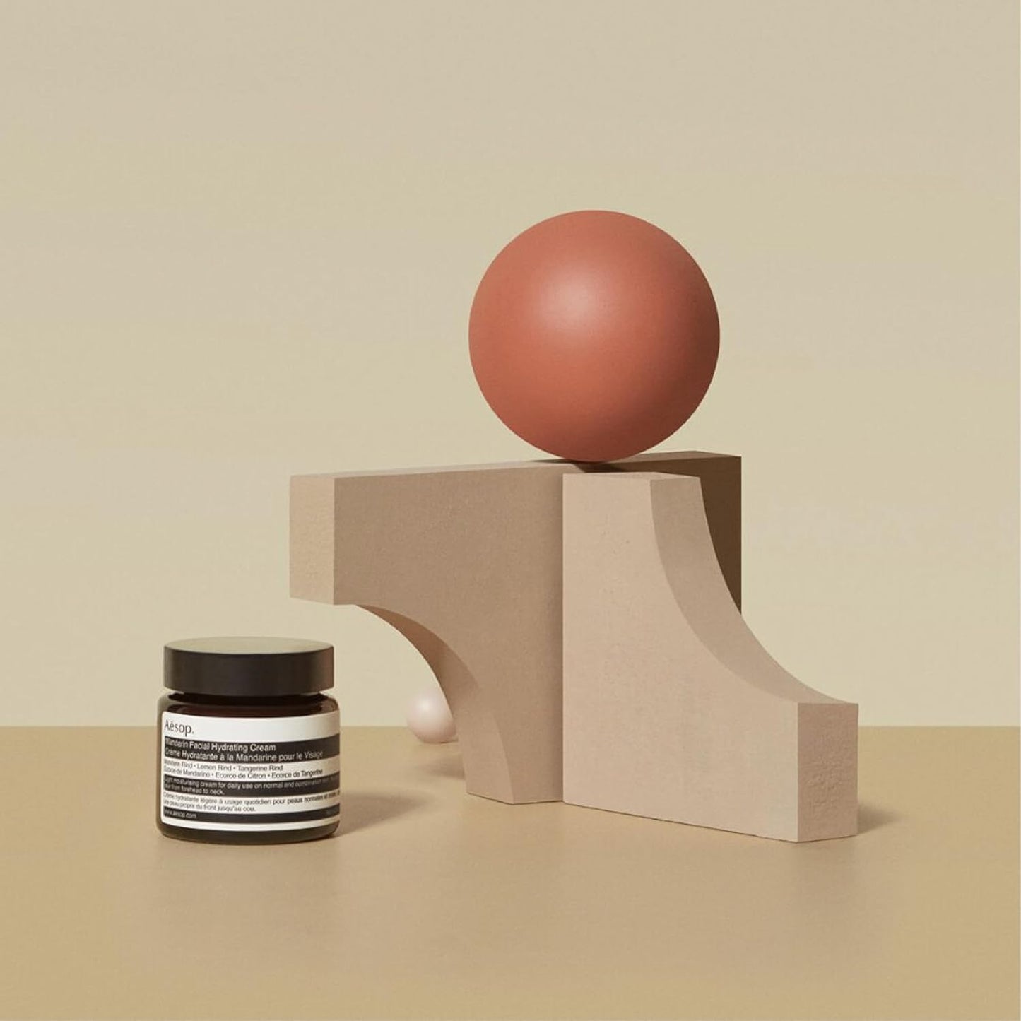 Aesop Mandarin Facial Hydrating Cream | Cools, Tones, and Balances Normal And Combination Skin | Mandarin Rind, Lemon Rind, Tangerine Rind | 2.1 oz / 60 mL