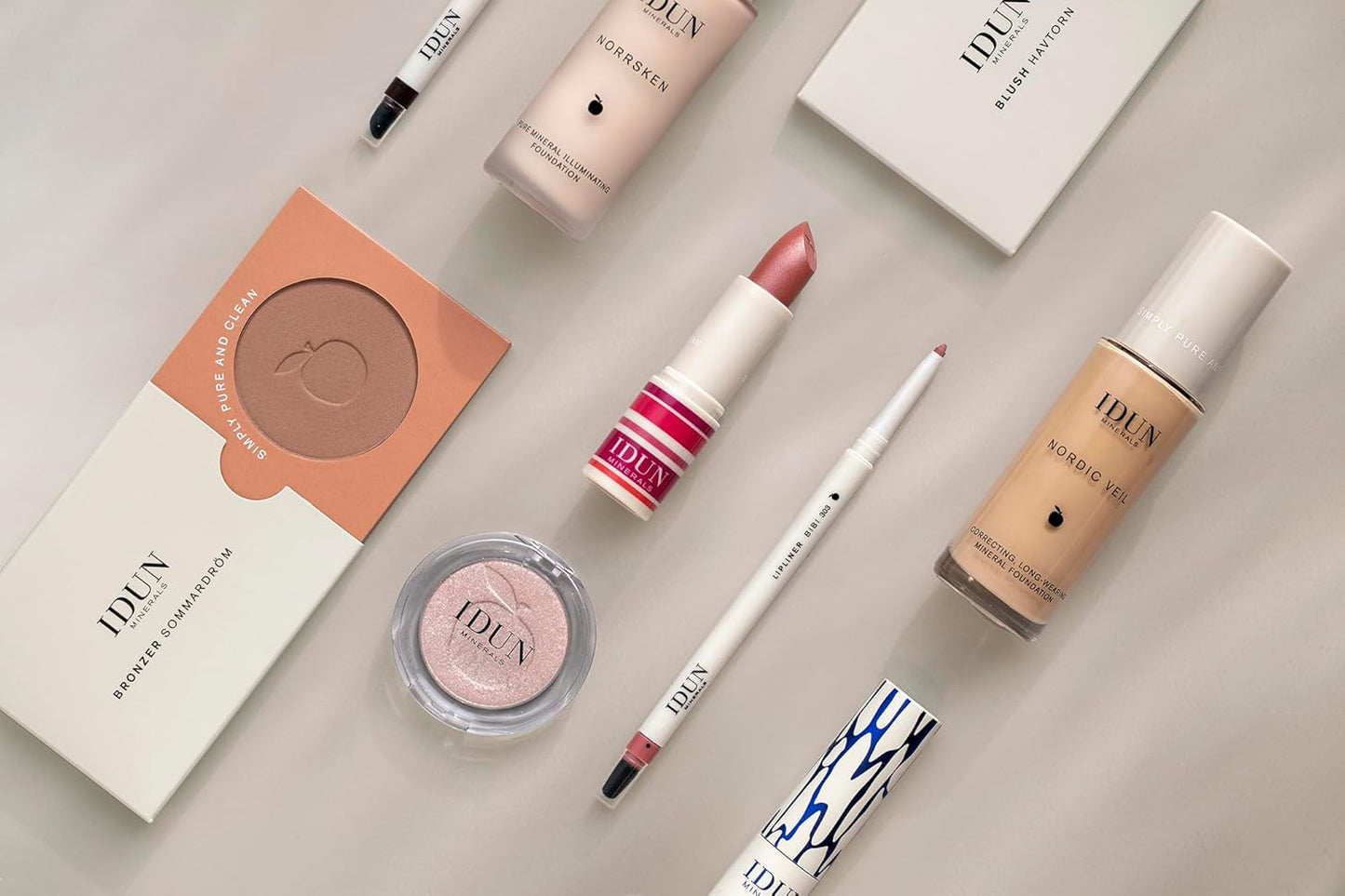 Liquid Nordic Veil Foundation - Full and Poreless Coverage, Long Lasting, Soft Matte Finish - Purified and Safe for Sensitive Skin - 306 Freja - Light Medium Warm - 0.88 oz