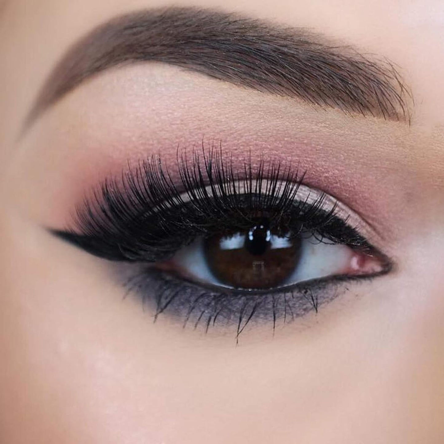 New York Eyeshadow Highlight Palette Rosegold Shimmer Glitter Sparkle Luxury Versatile Crease-free easy-blend Long Lasting Full 100% Color Pigment, New York, 1 count