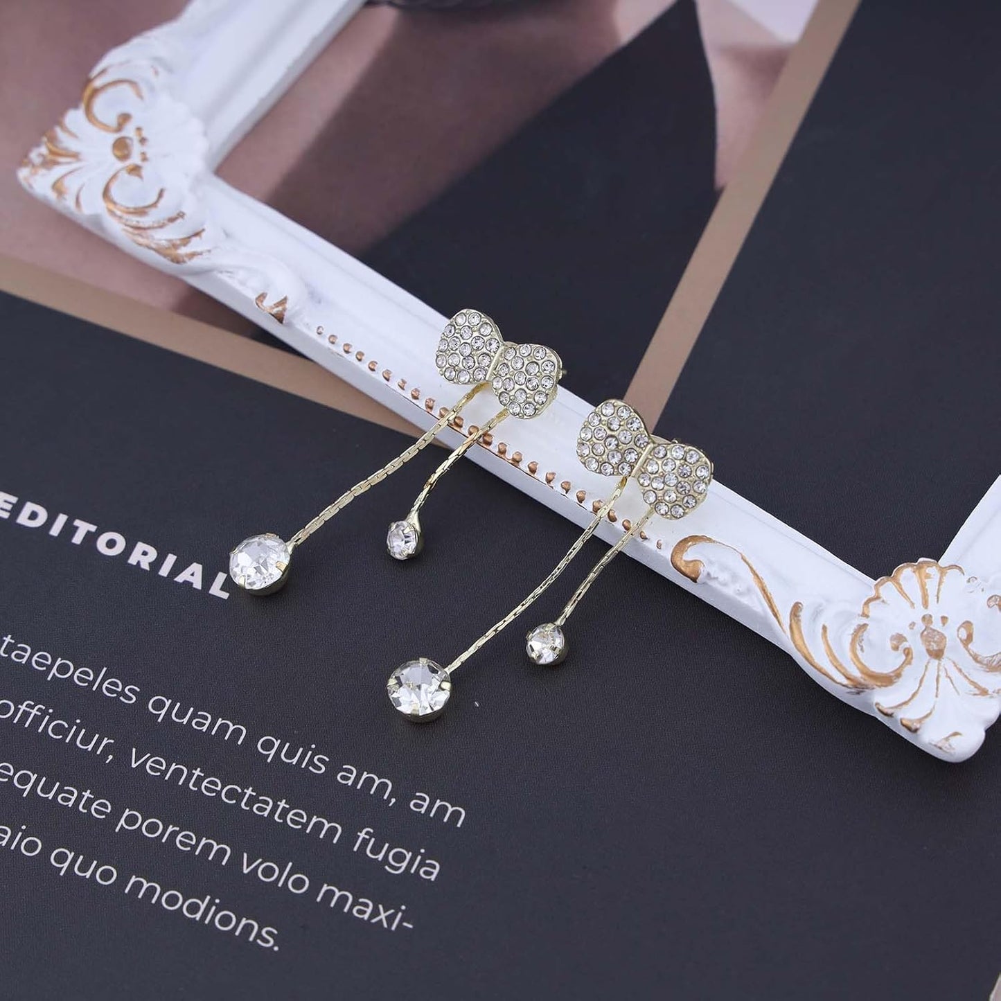 Vintage Crystal Bow Chain Drop Earrings Long Rhinestone Chain Earrings Cz Chain Tassel Earrings Gold Bowknot Stud Earrings Jewelry for Women