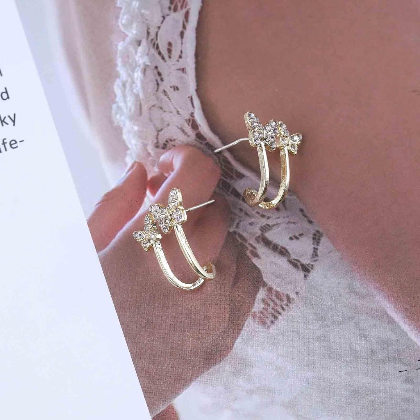 Vintage Crystal Butterfly Claw Earrings Rhinestone Claw Stud Earrings Sparkly Cz Butterfly Earrings Gold Butterfly Illusion Earrings Jewelry for Women