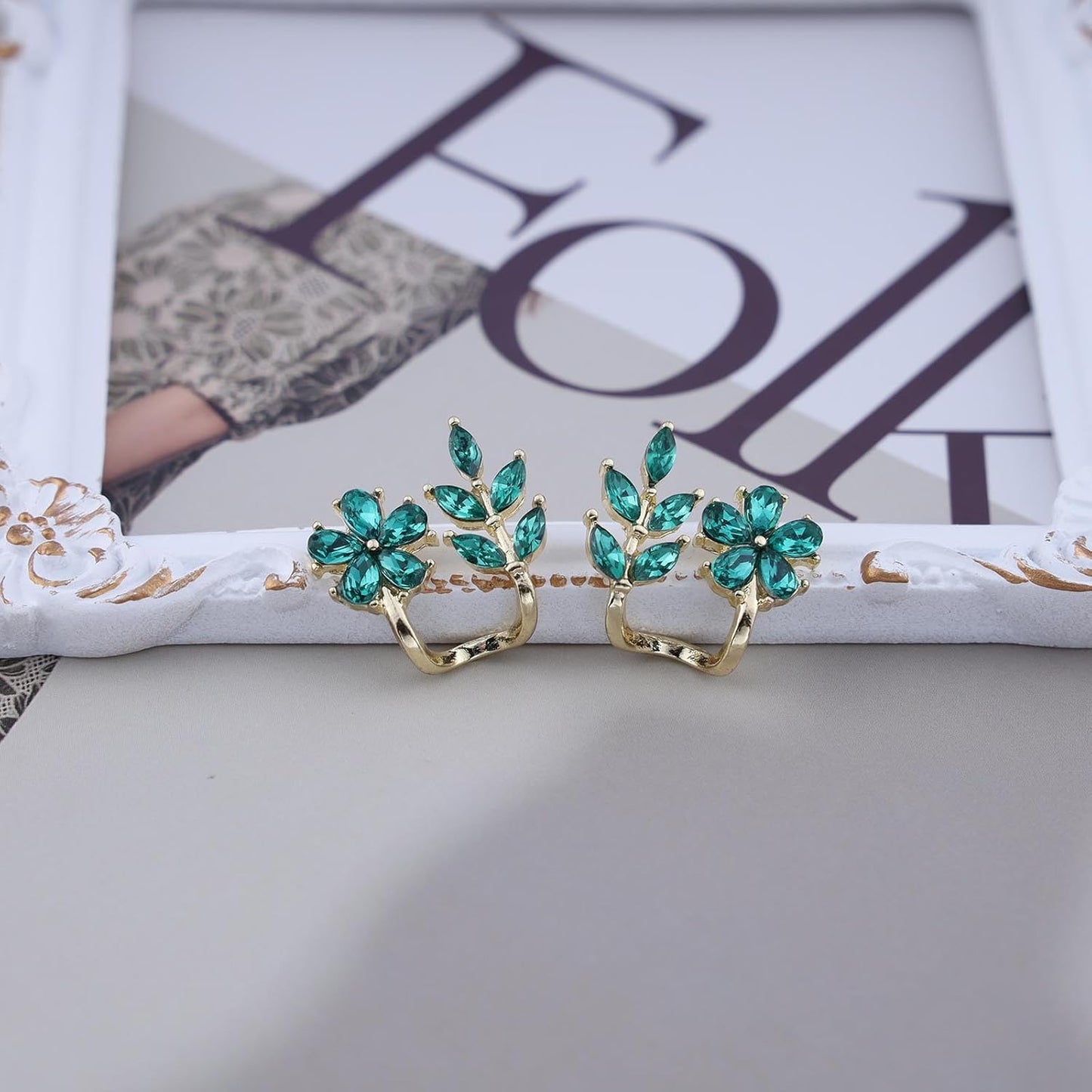 Vintage Emerald Flower Ear Cuff Earrings Green Crystal Flower Earrings Crystal Leaf Stud Earrings Emerald Leaf Earrings Jewelry for Women