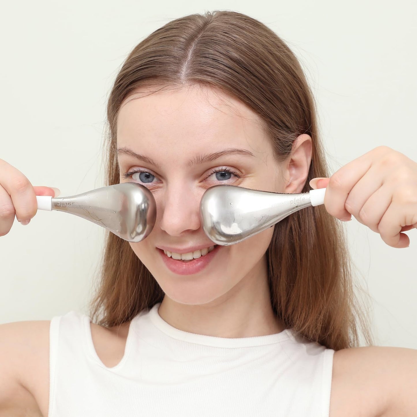 Cryo Sticks Facial Skin Care Ice Globes for Women Face Eyes, Stainless Steel Face Beauty Tools for Girls Ladies, Esthetician Supplies Cooling Spa Globes with Storage Case